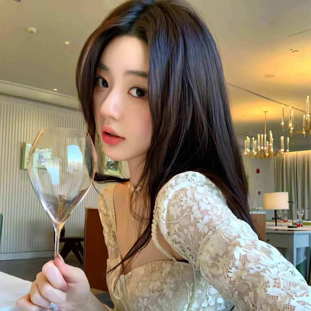 模模糊糊