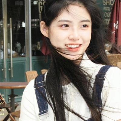 不再托腮遐思